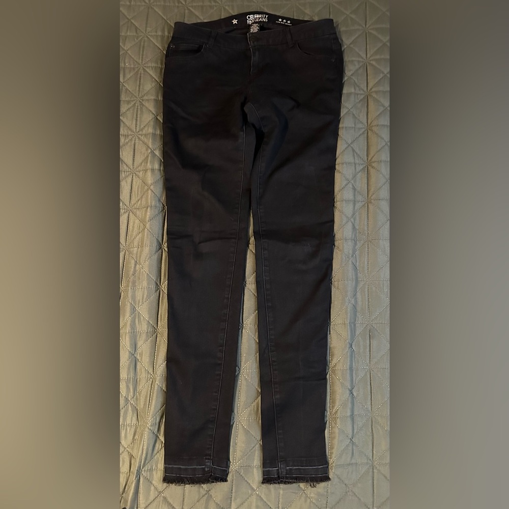 Women's pants black size 9 Low rise skinny